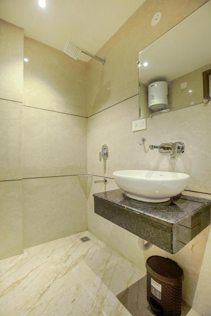 Hotel Nagina Heights- By Vd Group Amritsar